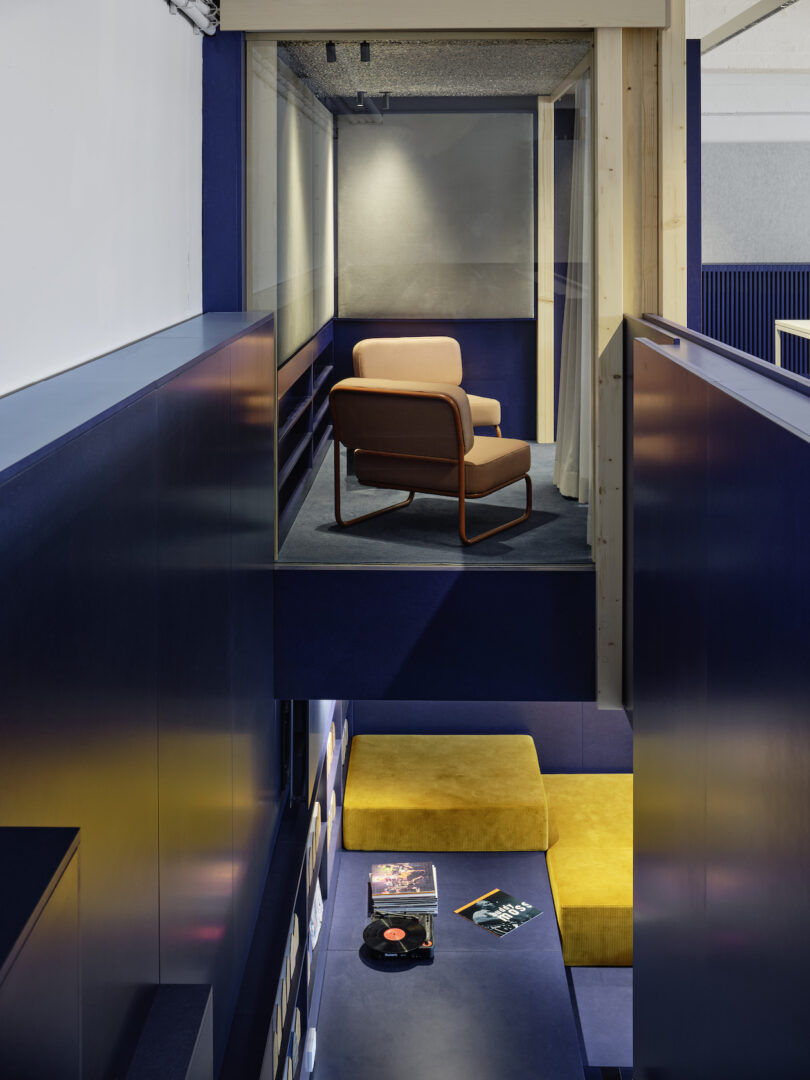 윌리웡카의 초콜릿 공장이 떠오르는 개성 있는 유럽 오피스 9 relaxound office Ester Brukus Architekten 19 810x1080 1