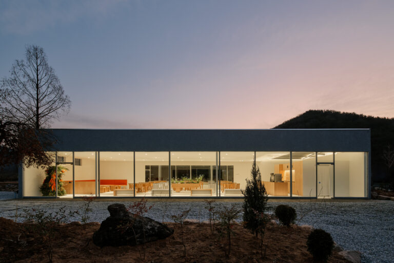 되살아난 지역 커뮤니티의 거점, 카페 돈들막 11 되살아난 지역 커뮤니티의 거점, 카페 돈들막