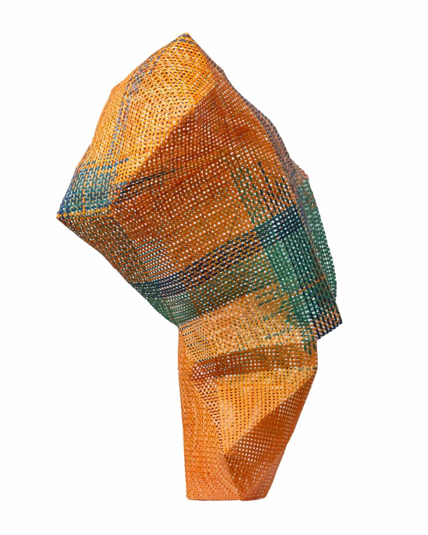 공예의 전통과 미래가 만나는 교차점 4 LOEWE 2025 CRAFT PRIZE PIECES CROPPED 4X5 AKARI ASO 00001