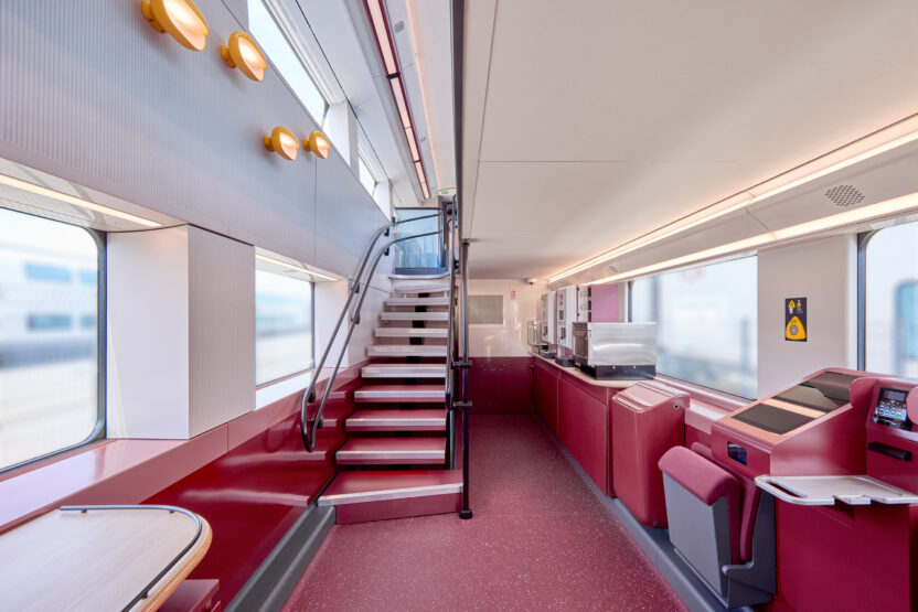 넨도가 참여한 새로운 TGV 15 20 2