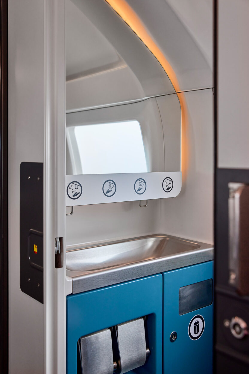 넨도가 참여한 새로운 TGV 4 5 10