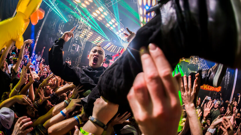 2025 세계 디자인 페스티벌 캘린더 3 Aaron Rogosin for SXSW Crowd