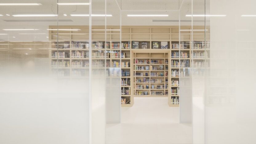 Onion King s College 005