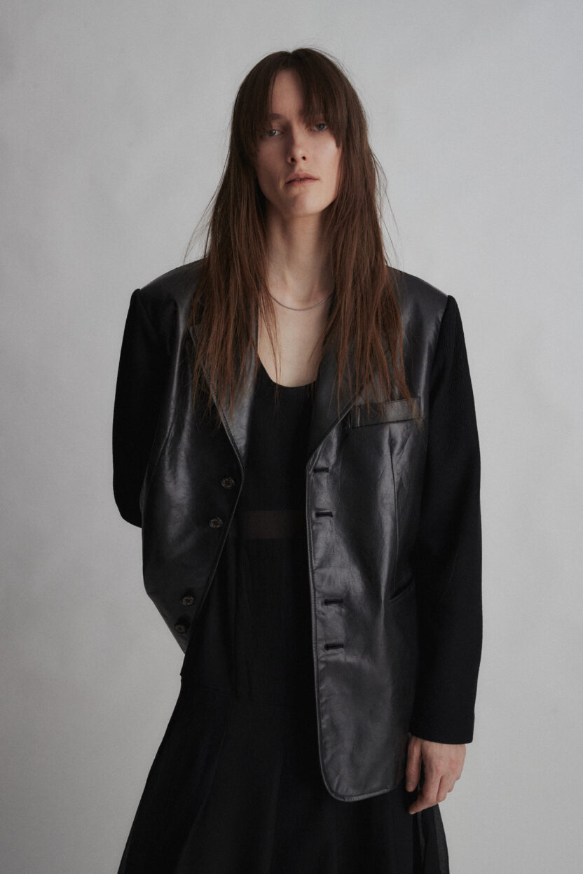 플래그십으로 말하는 브랜드의 철학, THE ILMA 20 look10 02