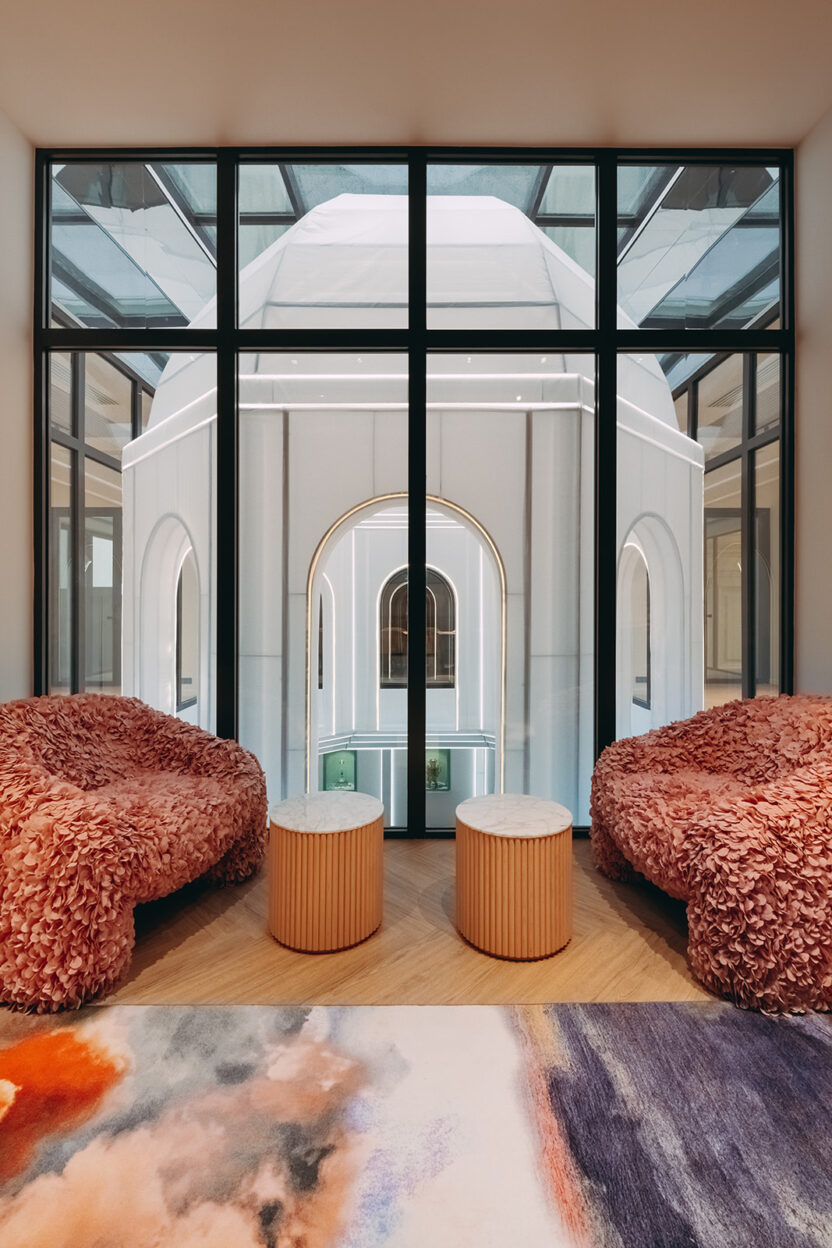 고급 호텔에서 영감을 얻은 공유 오피스, 쿼르크 10 12 1