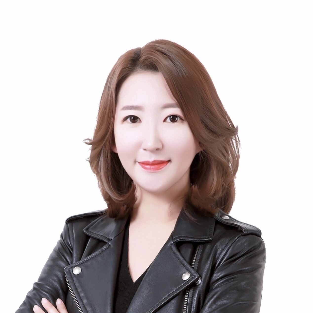 디자인으로 시너지를 창출하는 뷰티 브랜드 서포터, 비더비 5 20250401 061328 edited