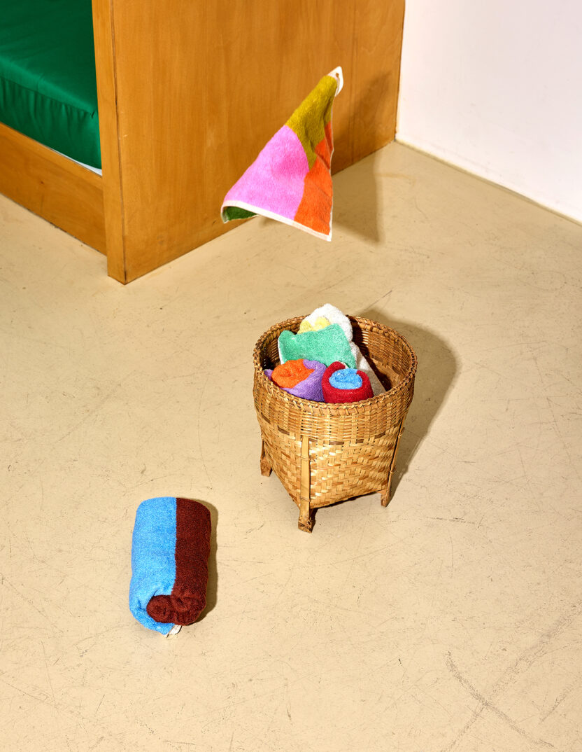 석윤이 모스그래픽 대표 4 20250428 001649 1