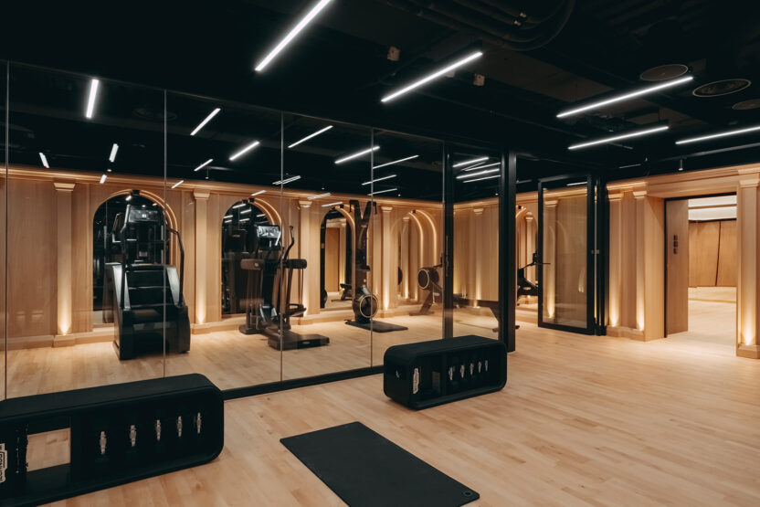 고급 호텔에서 영감을 얻은 공유 오피스, 쿼르크 18 21 1