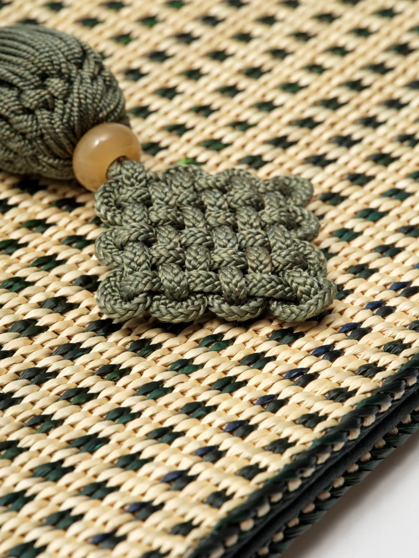 전통과 기술이 만난 특별한 선물 6 21a1301777a7a59620513f3a7161a87b5c528285 4368x5824 1