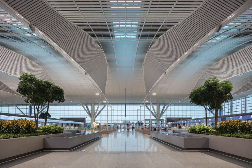 현대와 전통이 조화를 이루는 공항 디자인 17 23 7