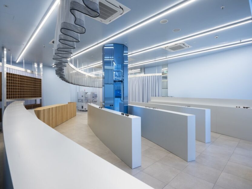 아이웨어 브랜드 ‘윤(YUN)’의 두 번째 챕터 5 250322tm19