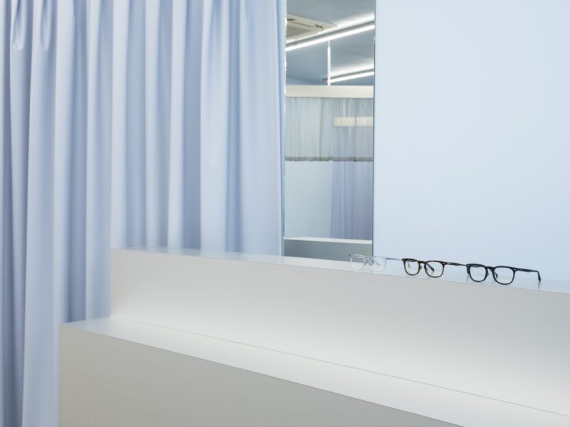 아이웨어 브랜드 ‘윤(YUN)’의 두 번째 챕터 6 250322tm22