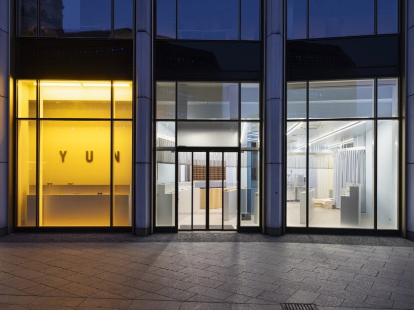 아이웨어 브랜드 ‘윤(YUN)’의 두 번째 챕터 1 250322tm34 1