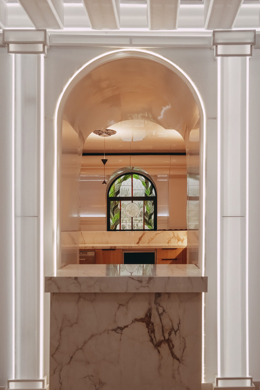 고급 호텔에서 영감을 얻은 공유 오피스, 쿼르크 7 6 4