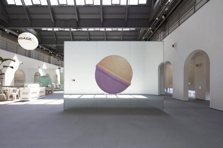 로얄앤코 플래그쉽