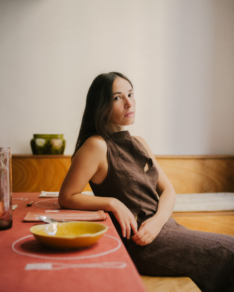 실과 바늘로 감정을 수놓는 텍스타일 아티스트, 사라 에스푀트 9 실과 바늘로 감정을 수놓는 텍스타일 아티스트, 사라 에스푀트