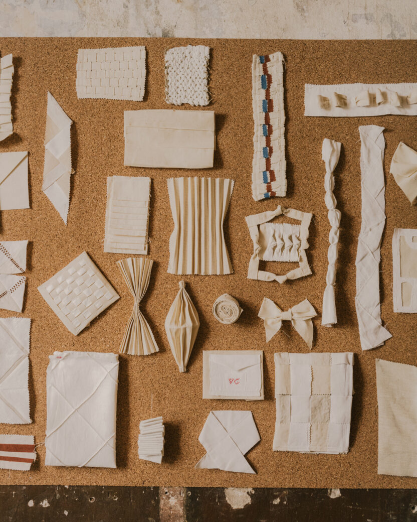 실과 바늘로 감정을 수놓는 텍스타일 아티스트, 사라 에스푀트 10 20250613 051514 1