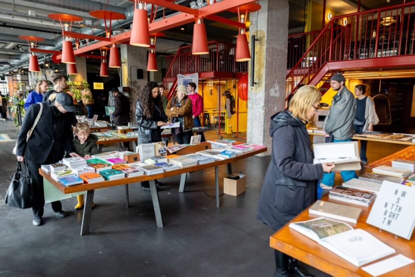 도시가 미술에 개입하는 법, 암스테르담 아트 위크 2025 2 20250619 004057