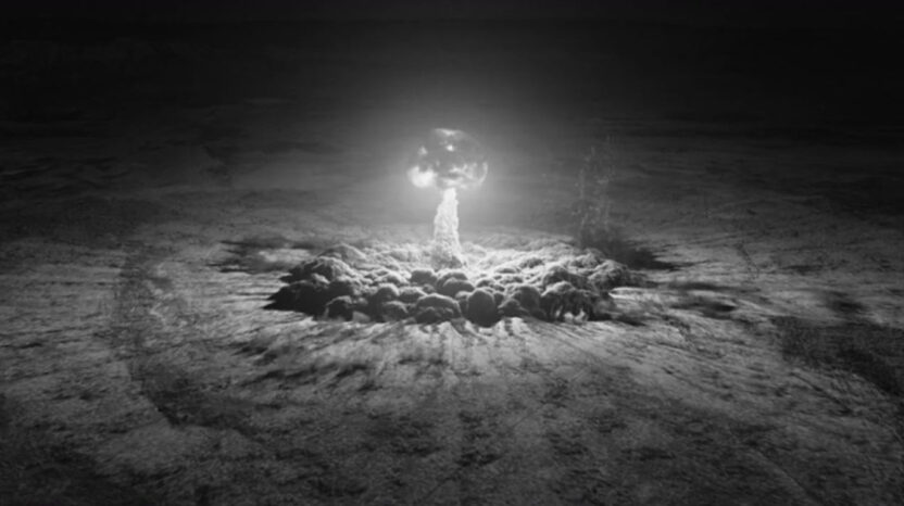 환상과 현실의 기괴한 경계, 데이비드 린치의 미학을 보여주는 소품들 6 20250620 013144
