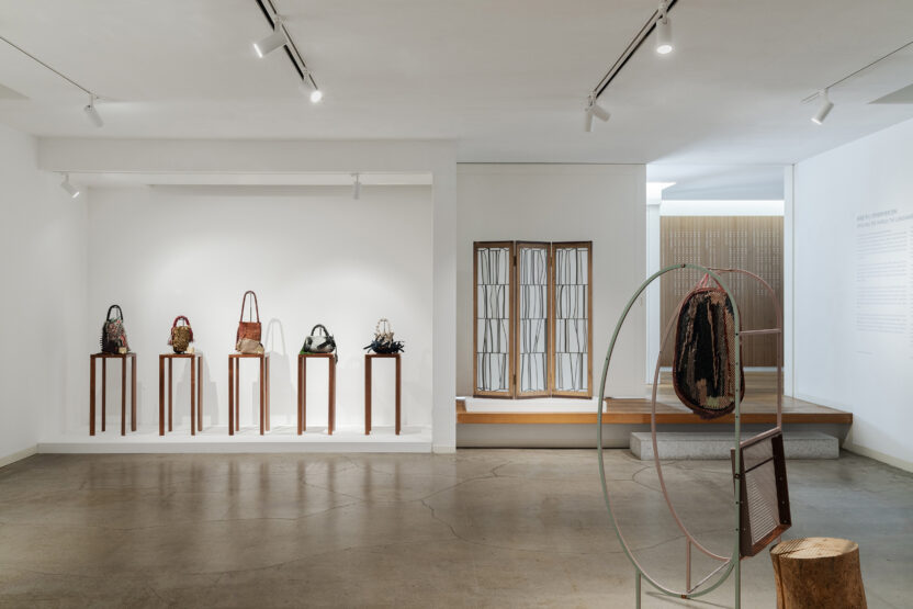 보테가 베네타가 인트레치아토로 엮어가는 세계 5 250619 BOTTEGA VENETA 300dpi 1