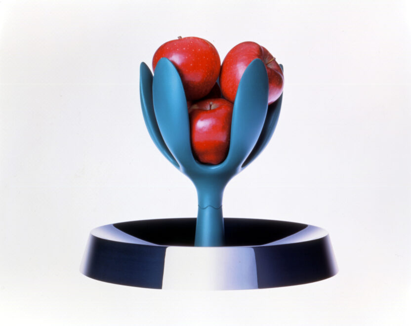 이탈리아 최고의 베스트셀링 디자이너, 스테파노 조반노니 6 3. Alessi Fruit Mama SG01 1993