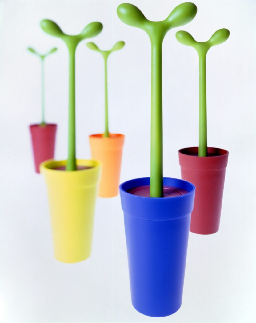 이탈리아 최고의 베스트셀링 디자이너, 스테파노 조반노니 11 4. ALESSI SG04 Merdolino 1993bis