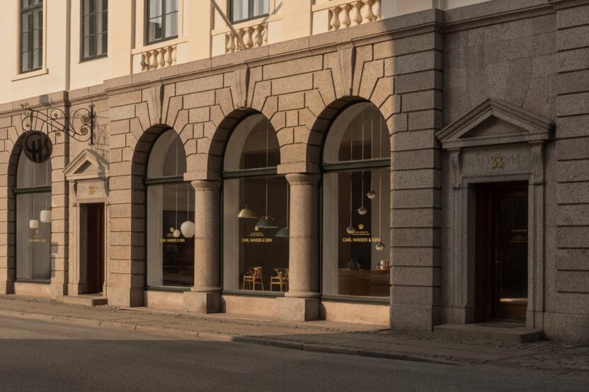 코펜하겐 브레드가데 33번지에서 만나는 덴마크 디자인 헤리티지 4 Carl Hansen and Son Bredgade Flagship Store 3