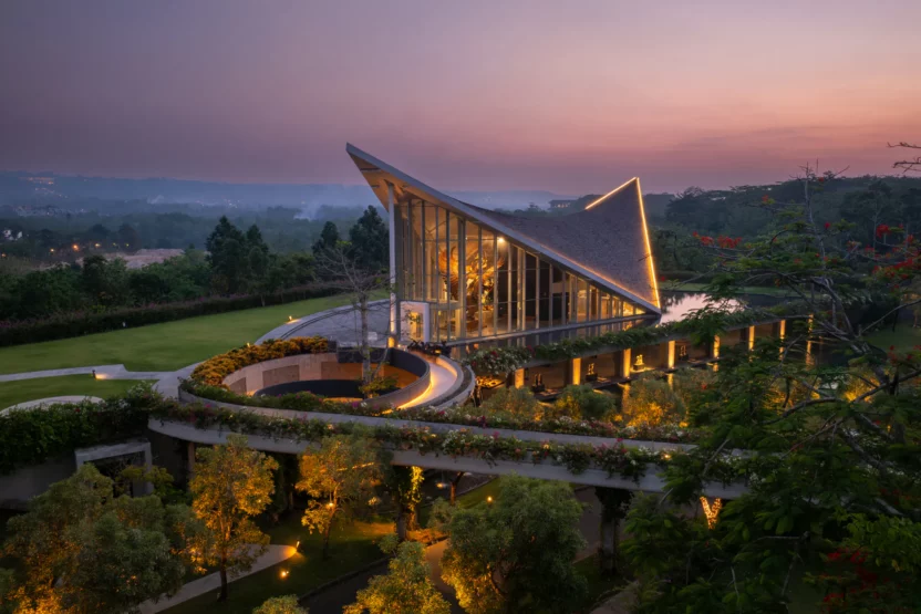 지금, 세상에서 가장 아름다운 박물관 7 12 Frame 111 UDi4vA