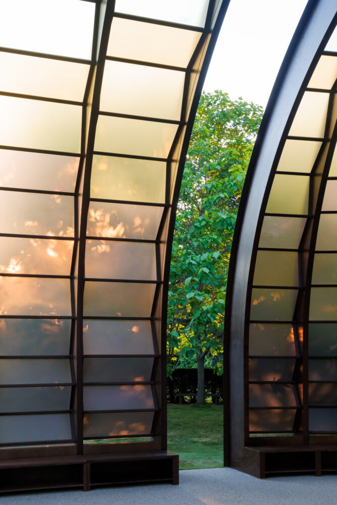 Serpentine 25 MTA 1721 668x1001 1