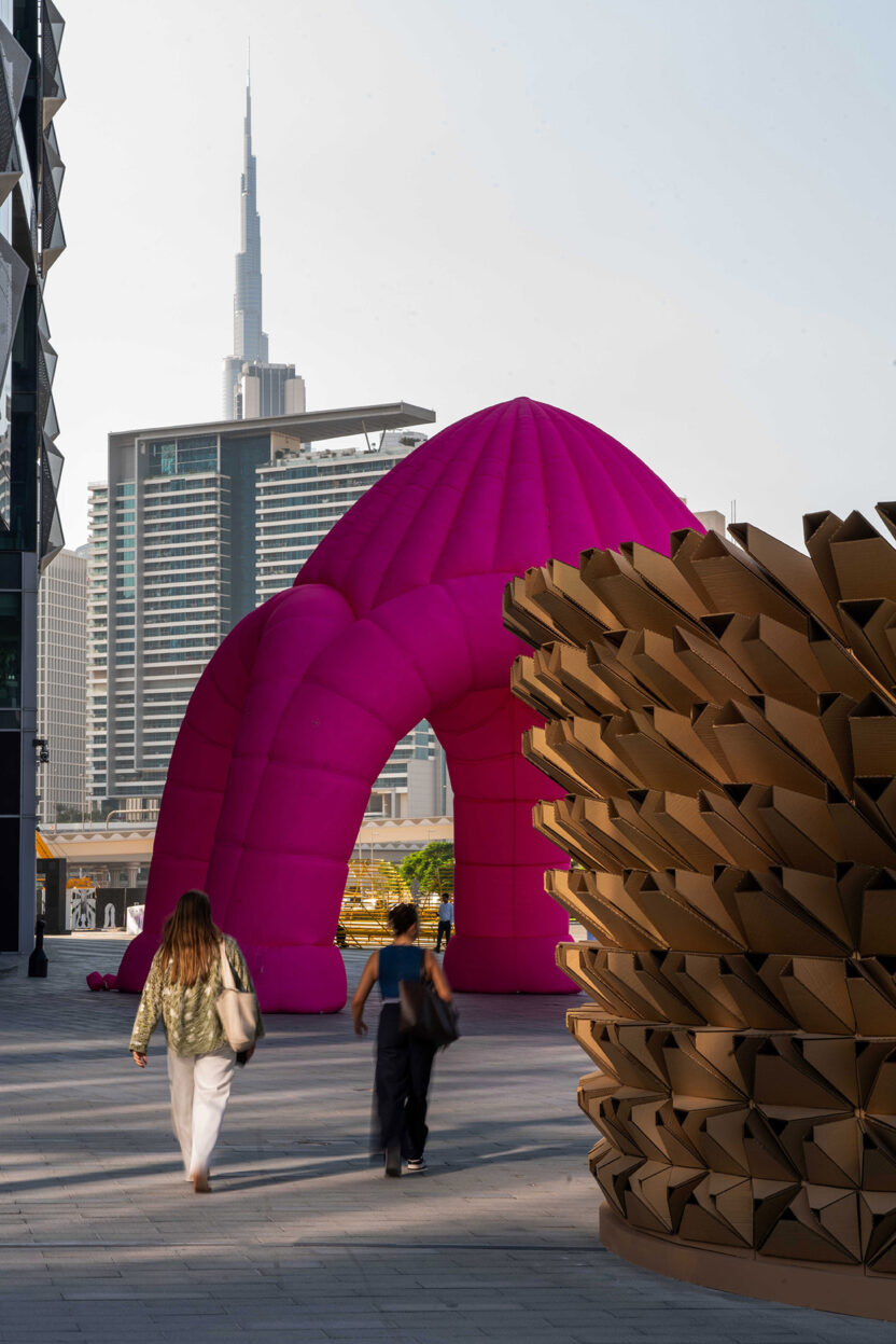 디자인으로 엮는 상생의 비전, 나타샤 카렐라 두바이 디자인 위크 디렉터 3 20250701 130857