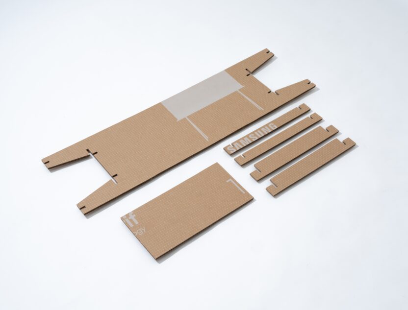 resize 15.SamsungXDezeen 01