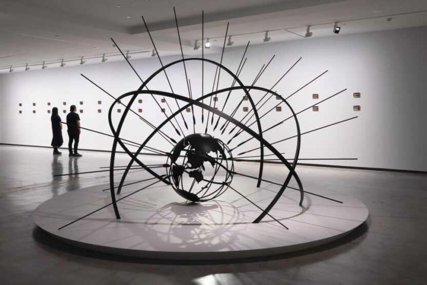 애보리진 예술가 '와라바 웨더올', 호주현대미술관에서의 첫 개인전 9 6 7