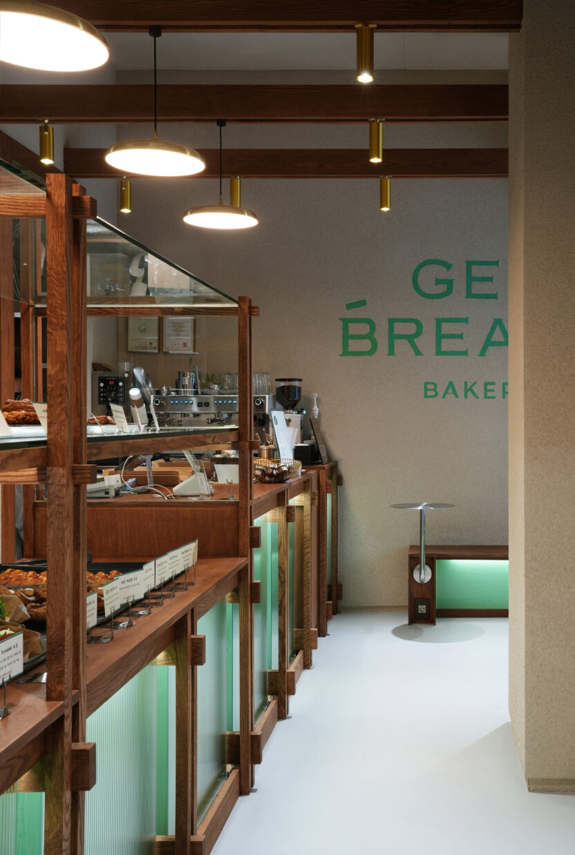 작은 공간에 담긴 구조의 미학, 겟브레디 베이커리(Get Bready Bakery) 2 ph7 architects getbready bakery 3