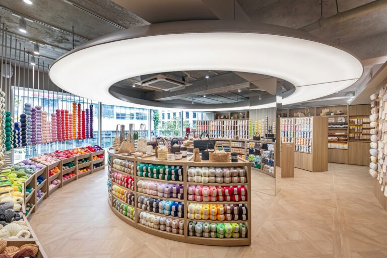 뜨개인을 위한 아지트, 쎄비 하우스