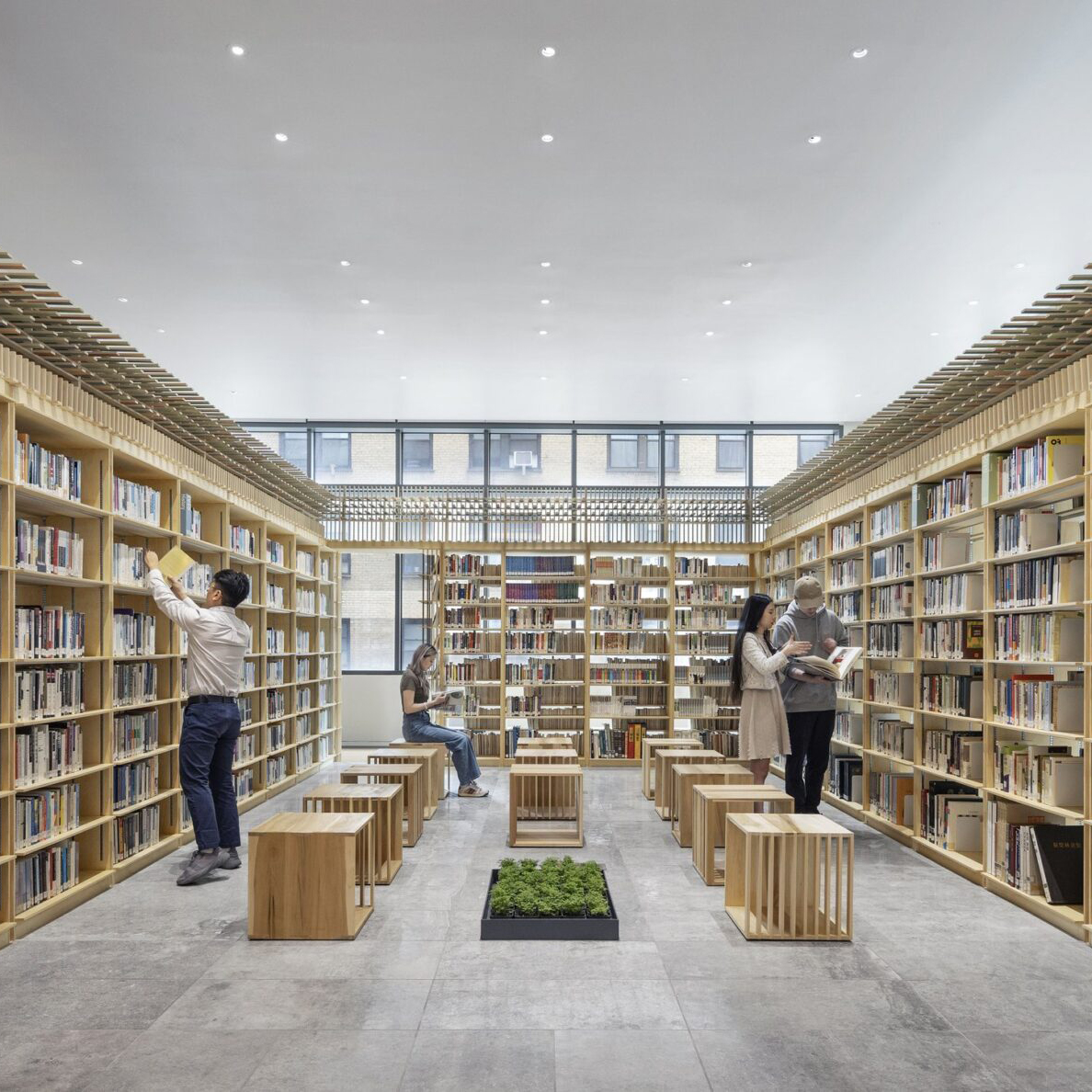 2415 03A 3copy 2048x1188 1