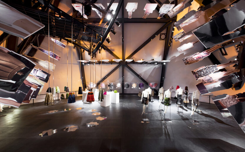 Prada Transformer 09 2