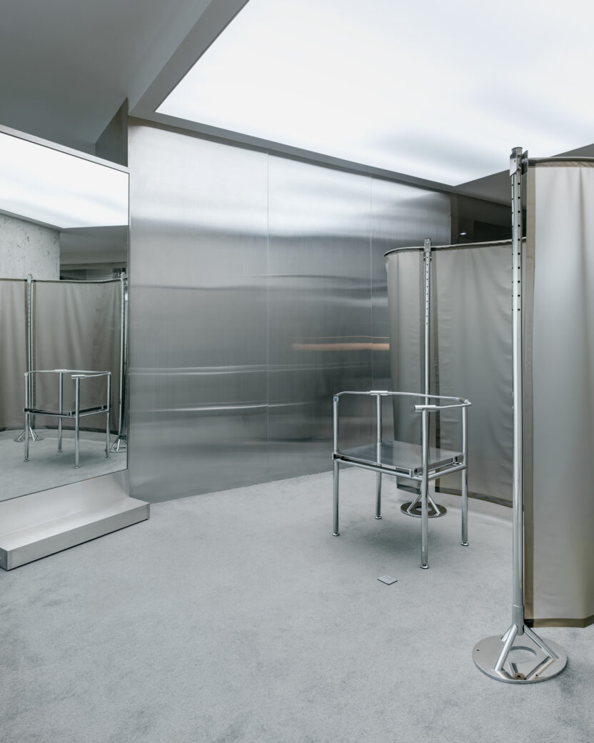 de goose chair 5Deconstructed Chair